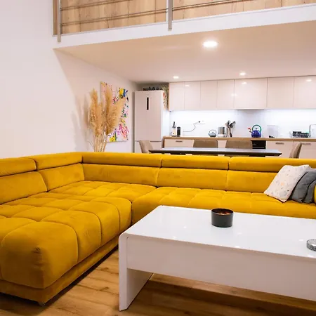 Jesenoo Apartment *